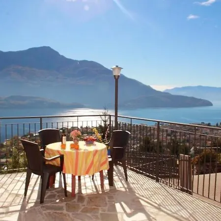 Lakeside Vercana: Two-bedroom With Pool And Balcony