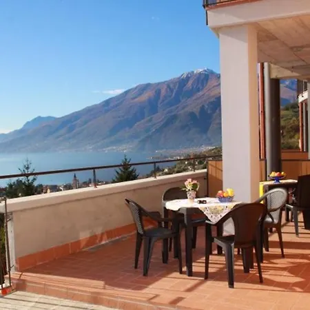Lakeside Vercana: Two-bedroom With Pool And Balcony *