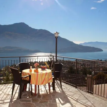 Appartement Cozy With View