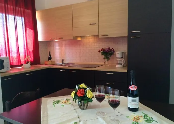 Cozy With View * Vercana